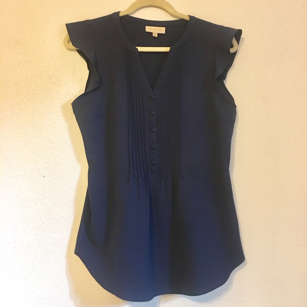 Sweet ModCloth Flutter Sleeve Top